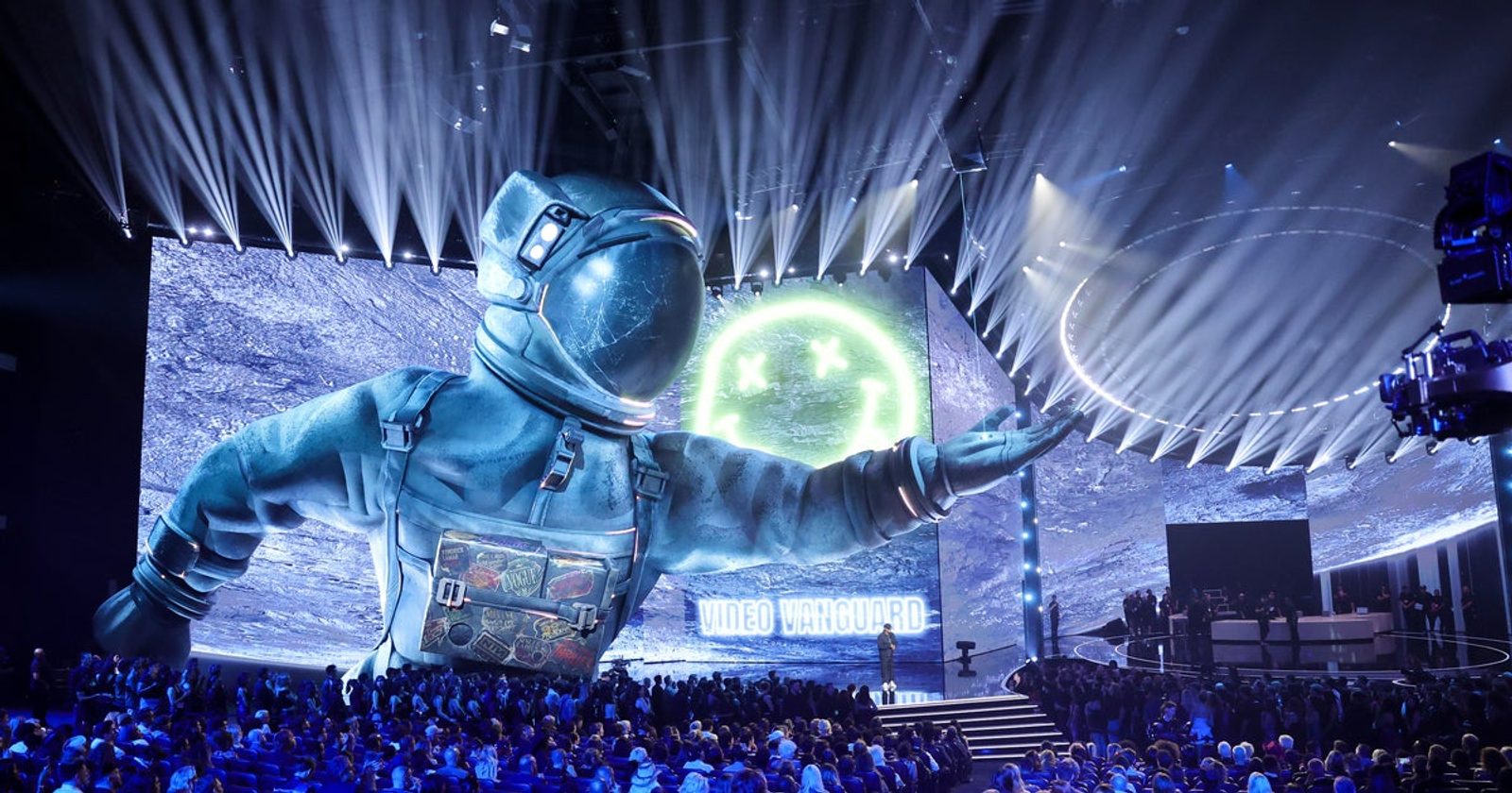Madonna Leads the MTV VMAs With Seven Wins and Artist of the Year