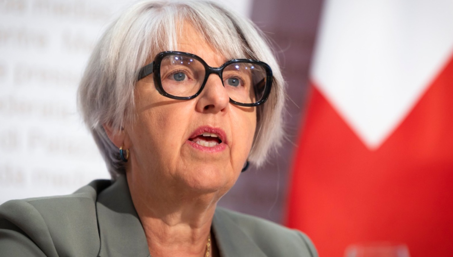 federal council vat rise 13th ahv pension